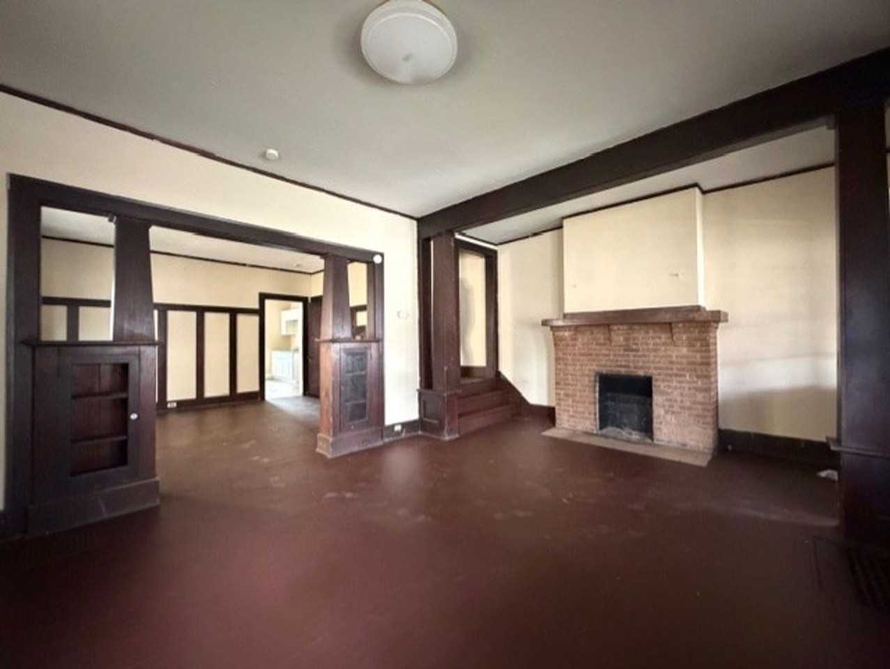 457/459 E Madison Ave - Photo 3 of 14