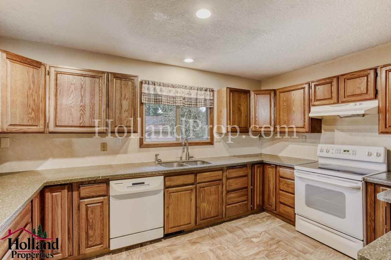 1862 Se Oak Crest Dr - Photo 7 of 17