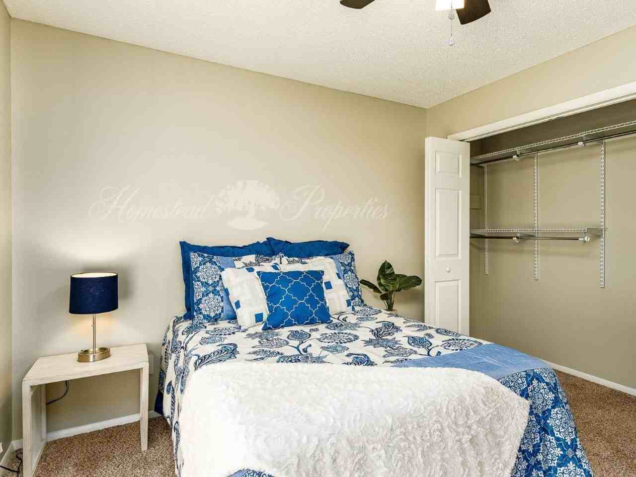 Willow Creek Apartments - Photo 6 of 13