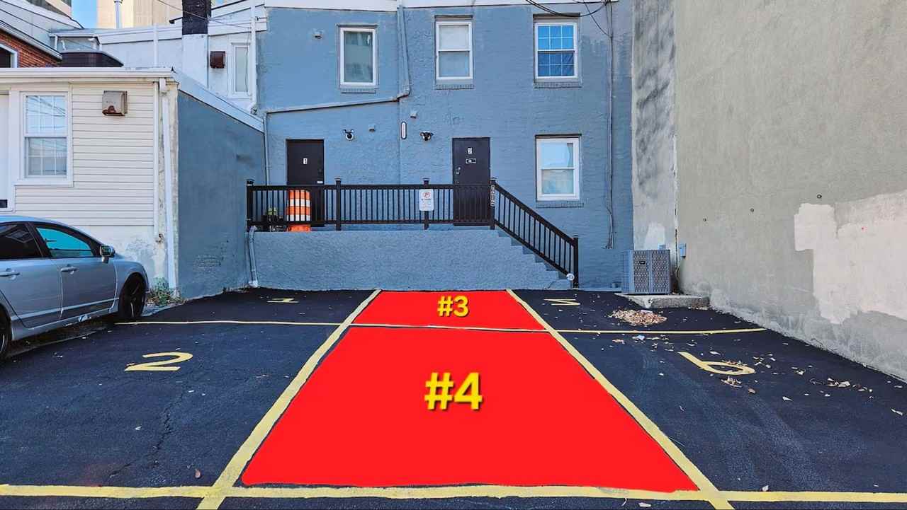 1214 N King St - Photo 2 of 12