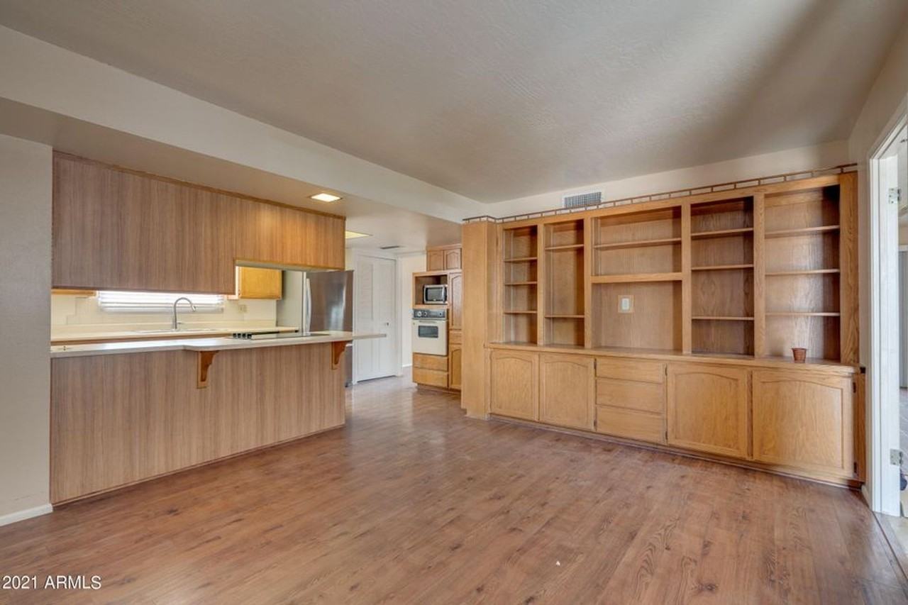 103 E Minton Dr - Photo 5 of 14