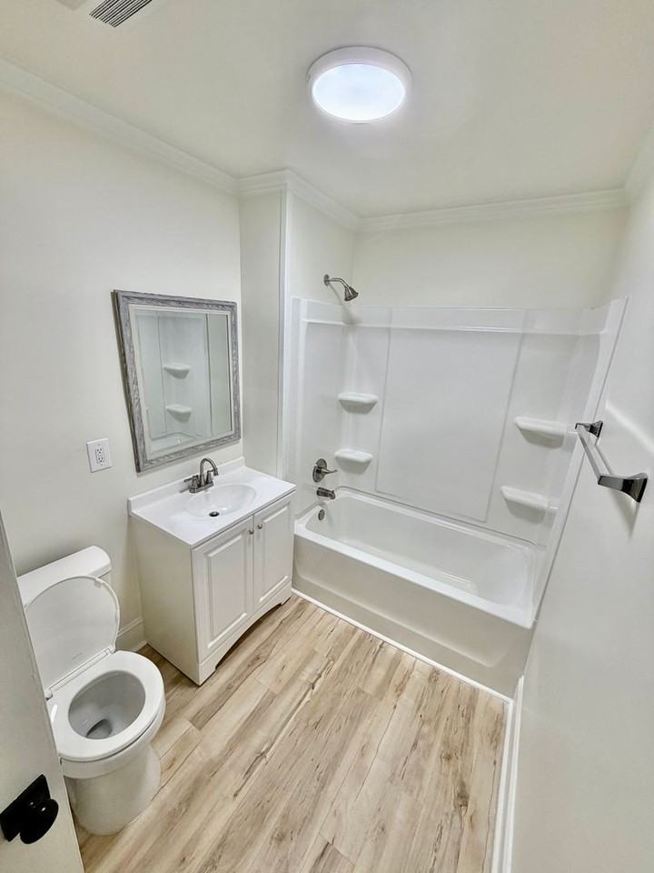 710 S Prospect St - Photo 4 of 12