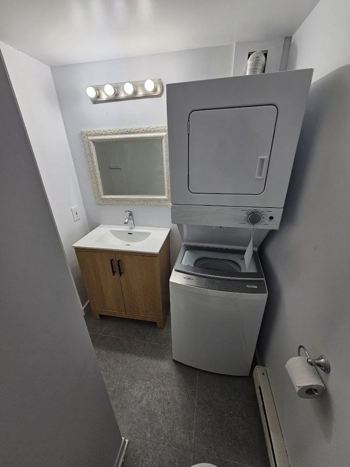 10437 Rue Principale #2 - Photo 5 of 27