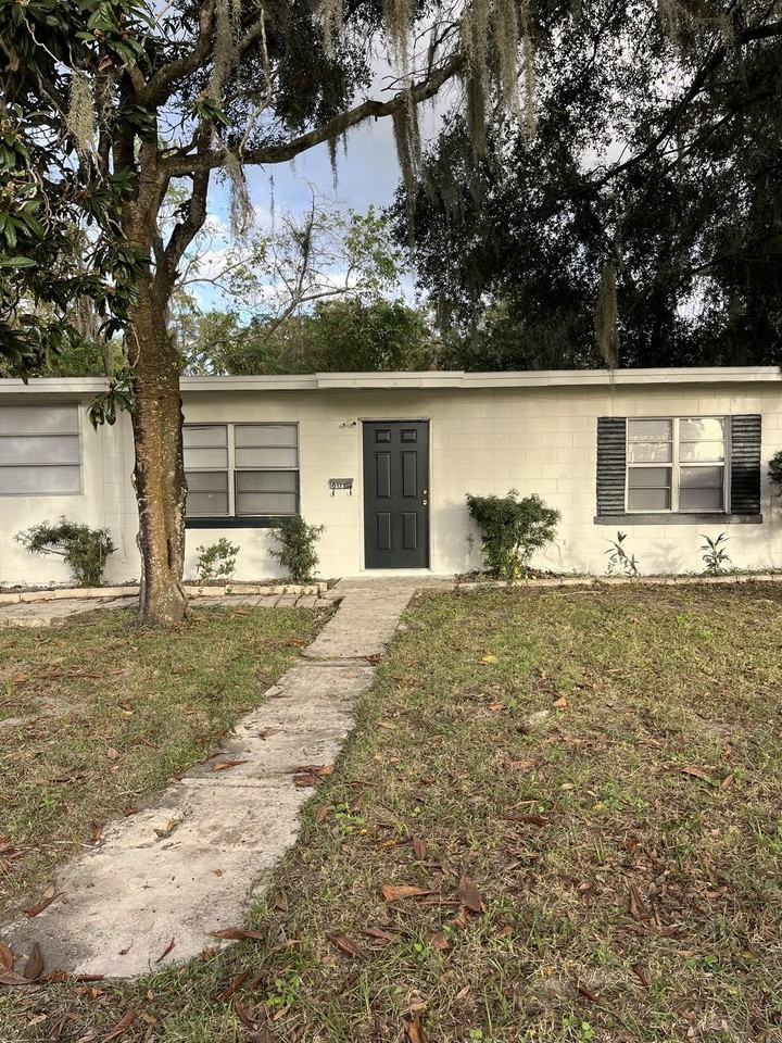 617 Danvers St #1 - Photo 2 of 29