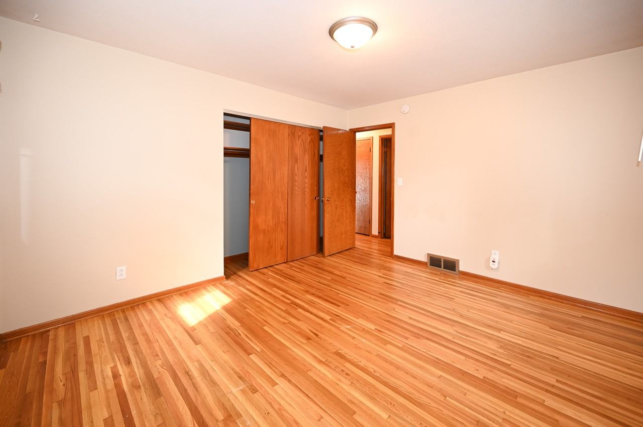 2502 24th Ave Nw #1 - Photo 7 of 17