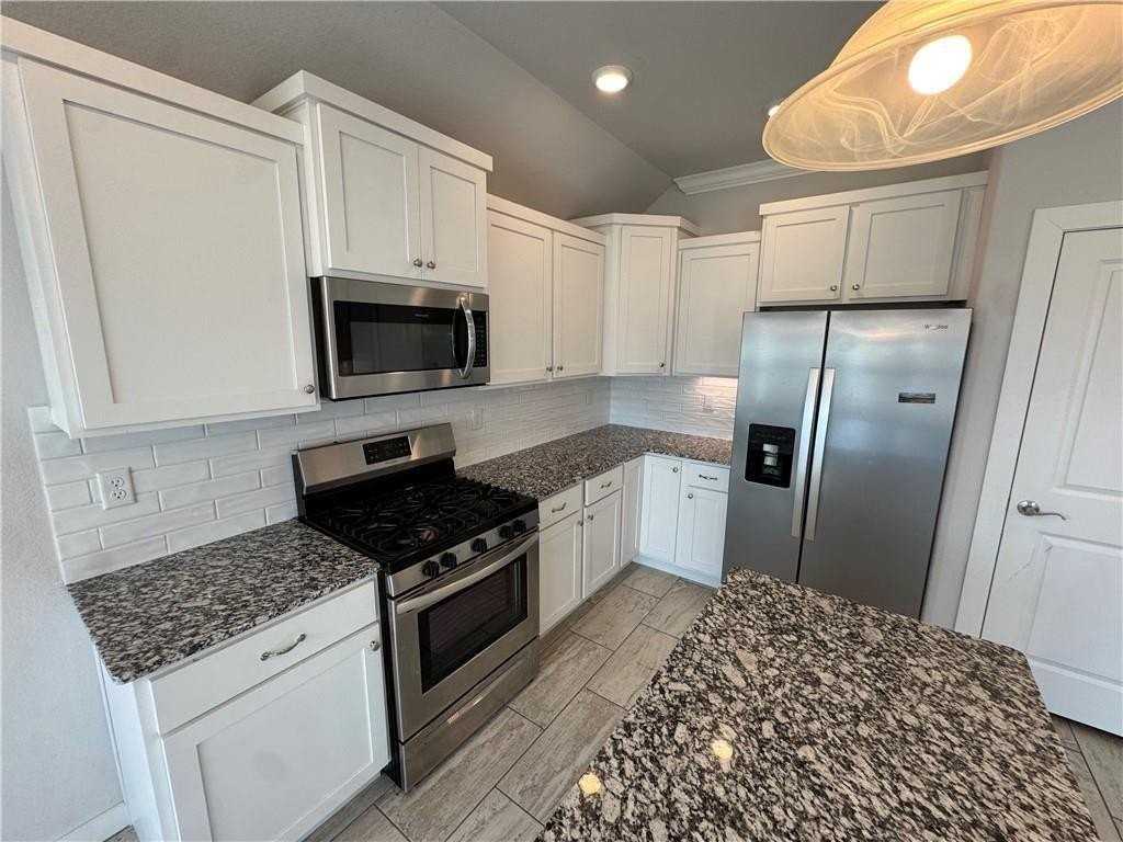 4401 W Havana Ave - Photo 6 of 24