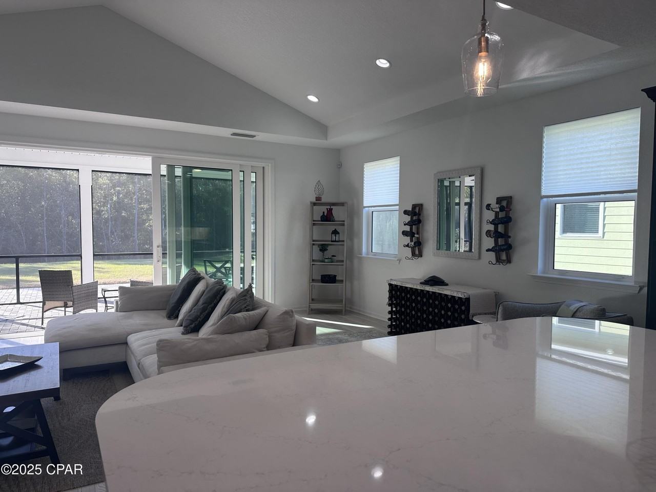 9259 Paradise Dr - Photo 6 of 50