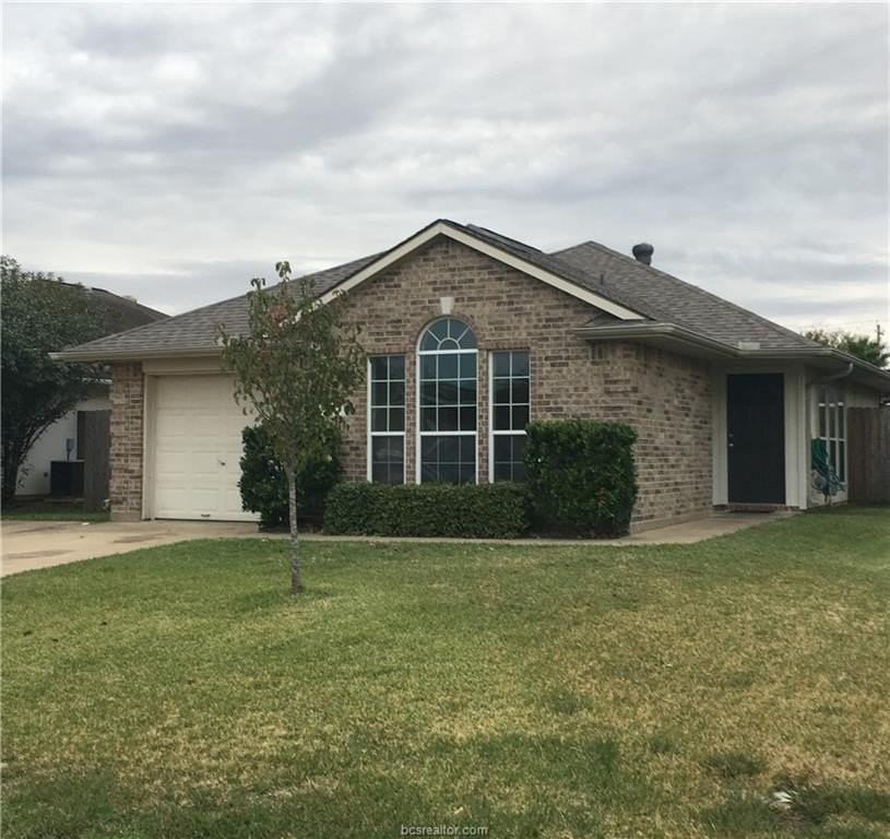 609 Plano Dr - Photo 2 of 19