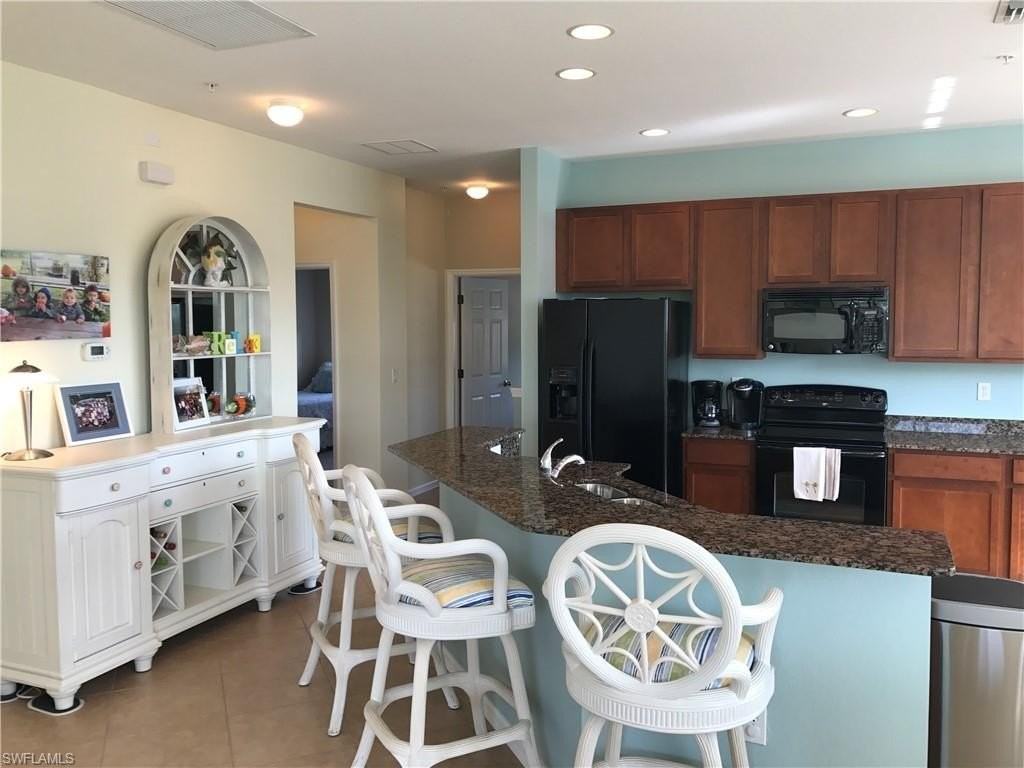 3783 Pino Vista Way Unit 201 #201 - Photo 3 of 26