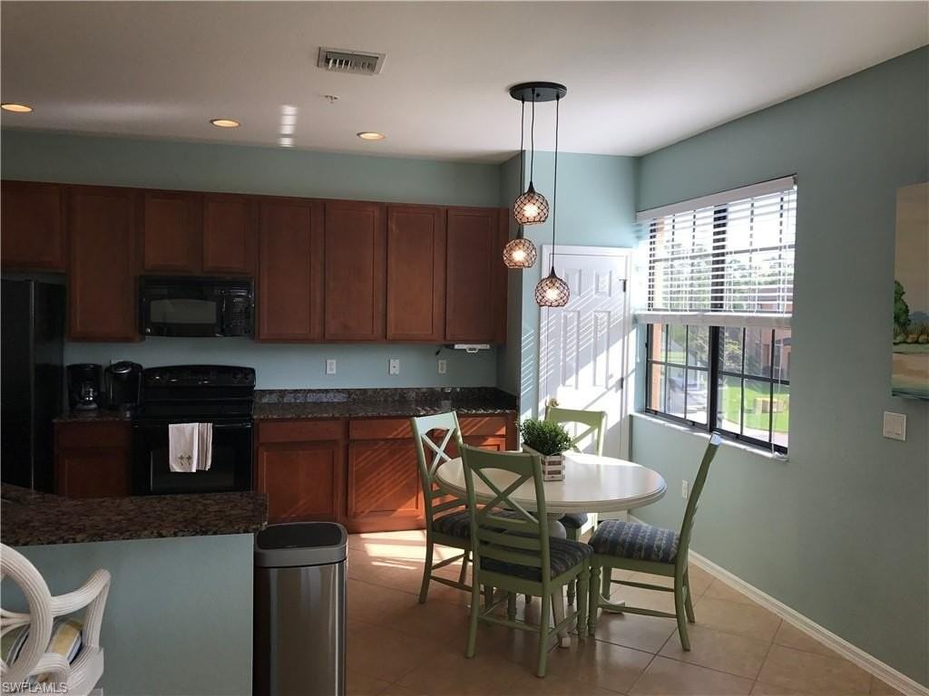 3783 Pino Vista Way Unit 201 #201 - Photo 4 of 26