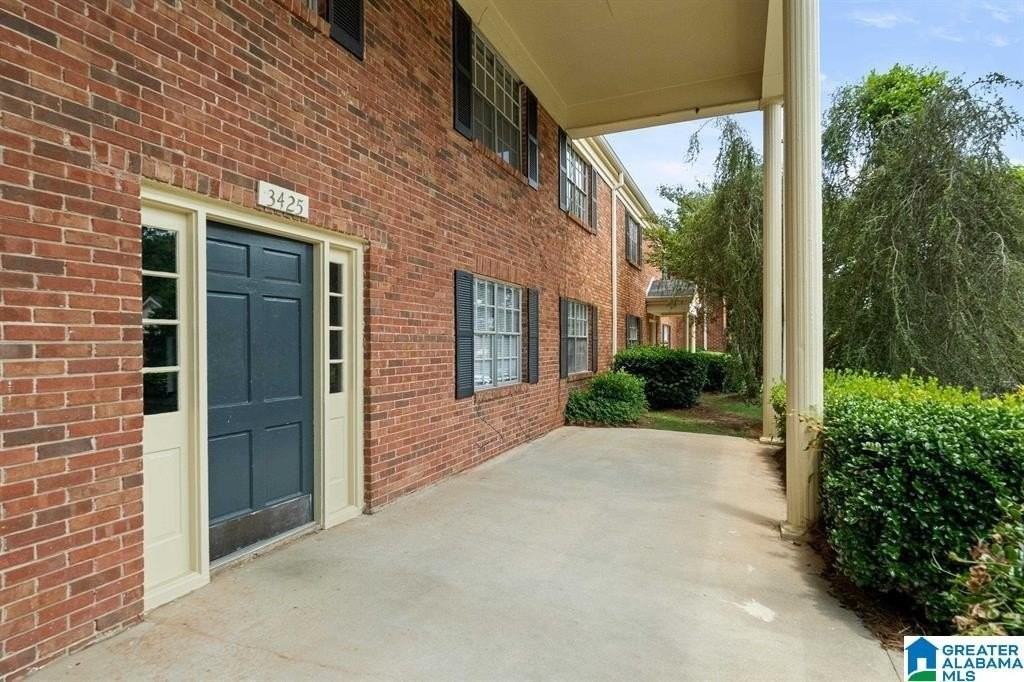 3425 Sandner Ct #D - Photo 2 of 20