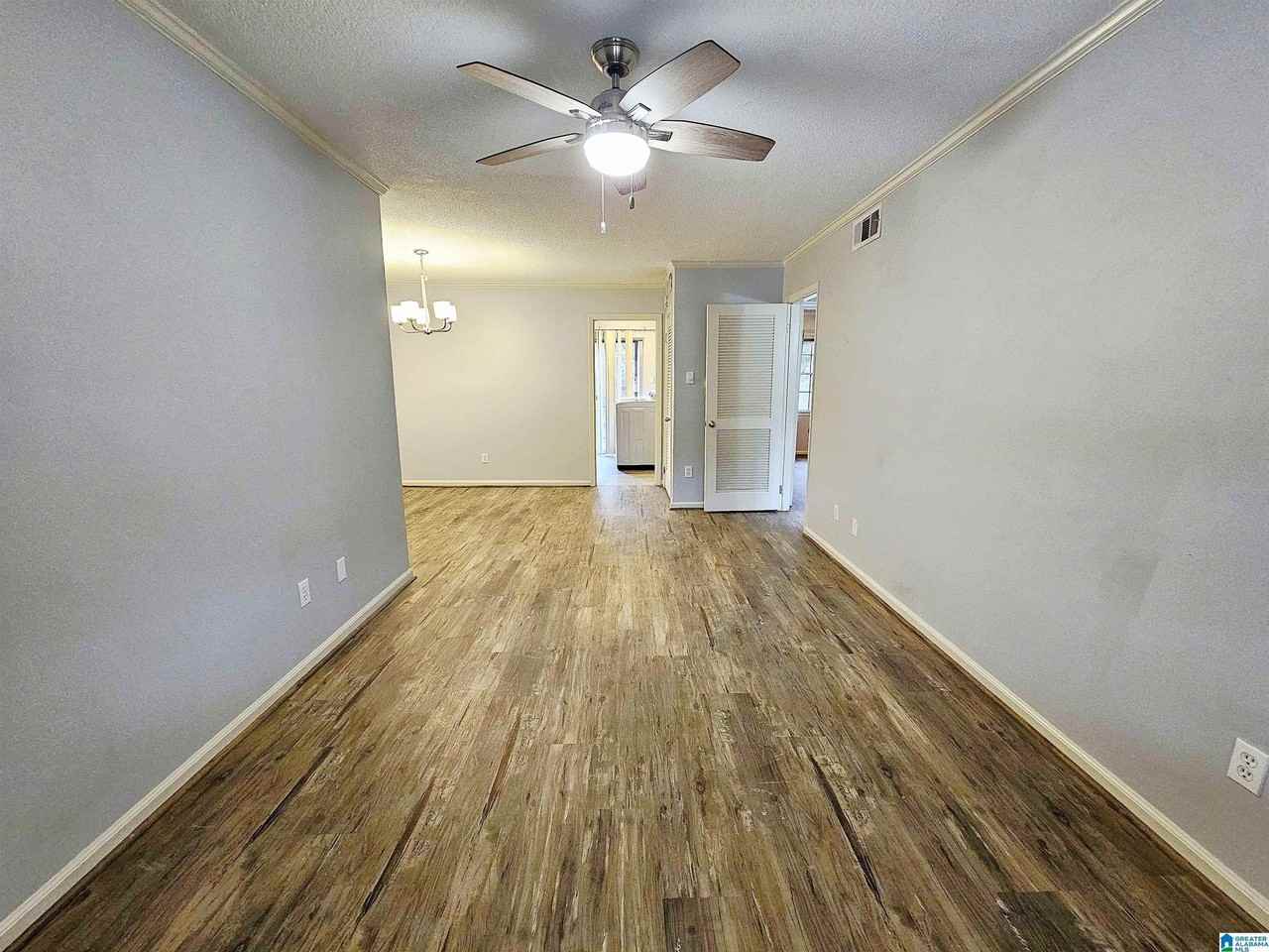 3425 Sandner Ct #D - Photo 4 of 20