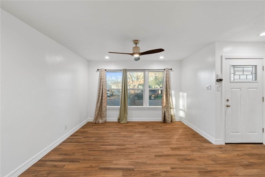 4841 Monette Dr - Photo 6 of 15