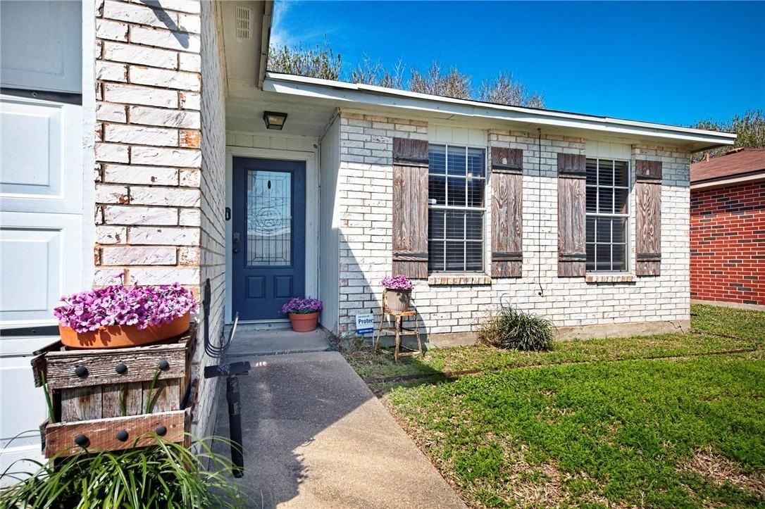 7713 Wolverine Dr - Photo 3 of 20