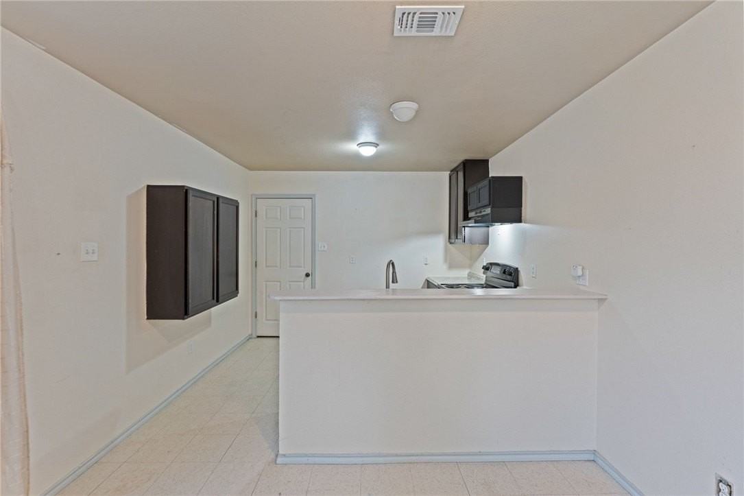 3630 Stinson St - Photo 3 of 13