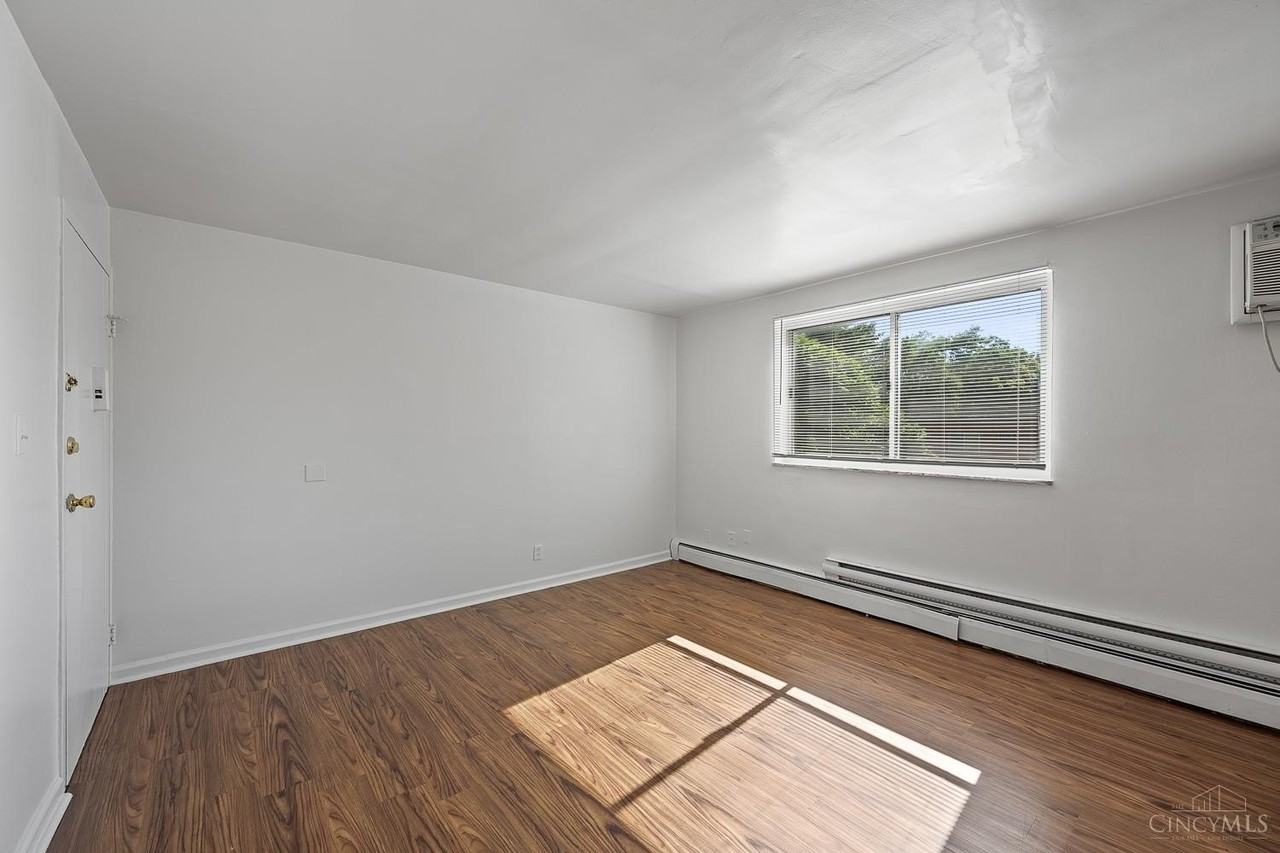 1522 Cedar Ave Apt 9 #9 - Photo 7 of 19