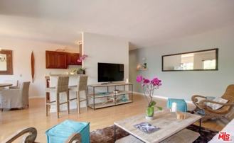 852 17th St Apt 3 #3 - Photo 1 of 1