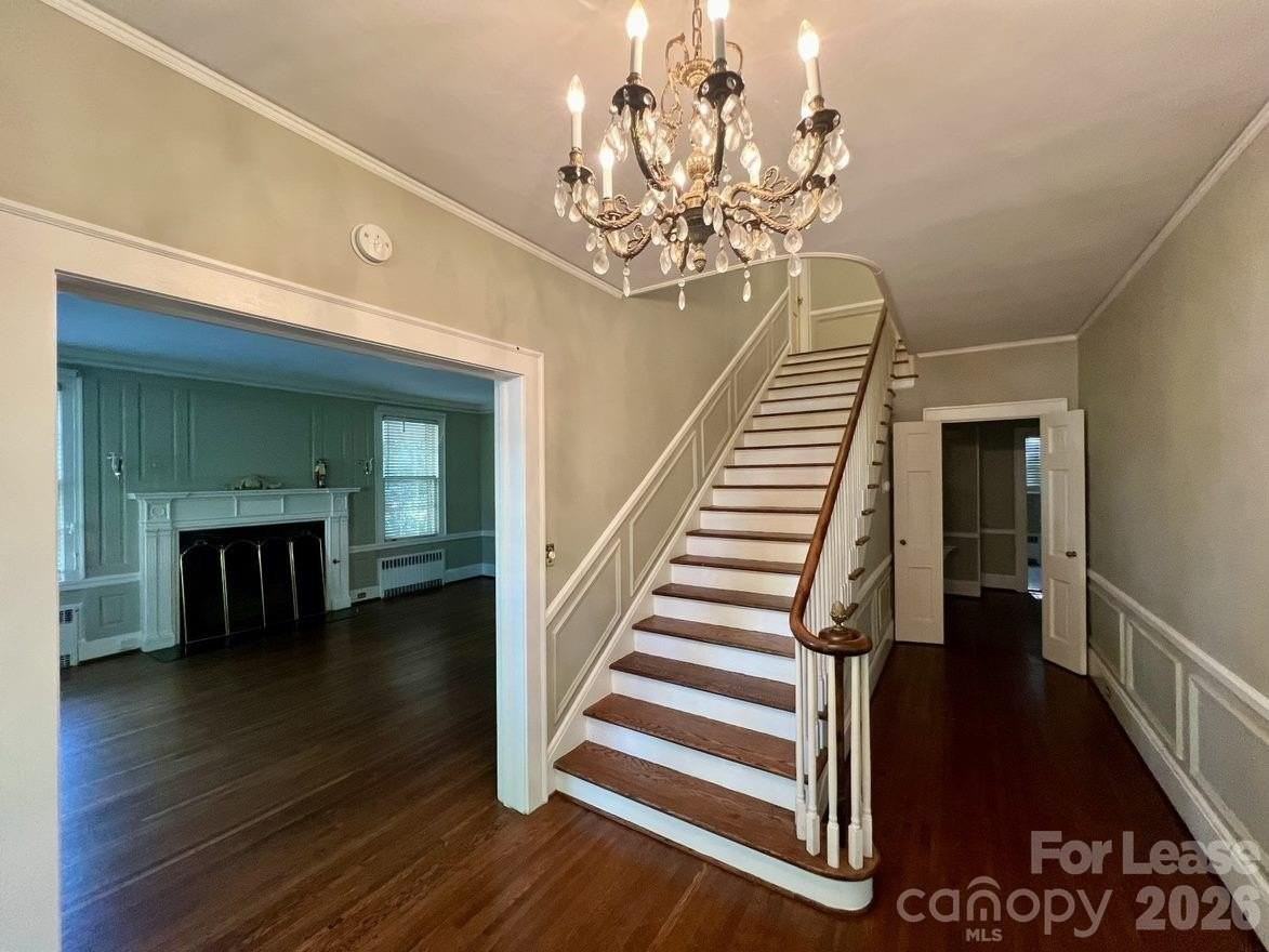 701 S New Hope Rd - Photo 4 of 12