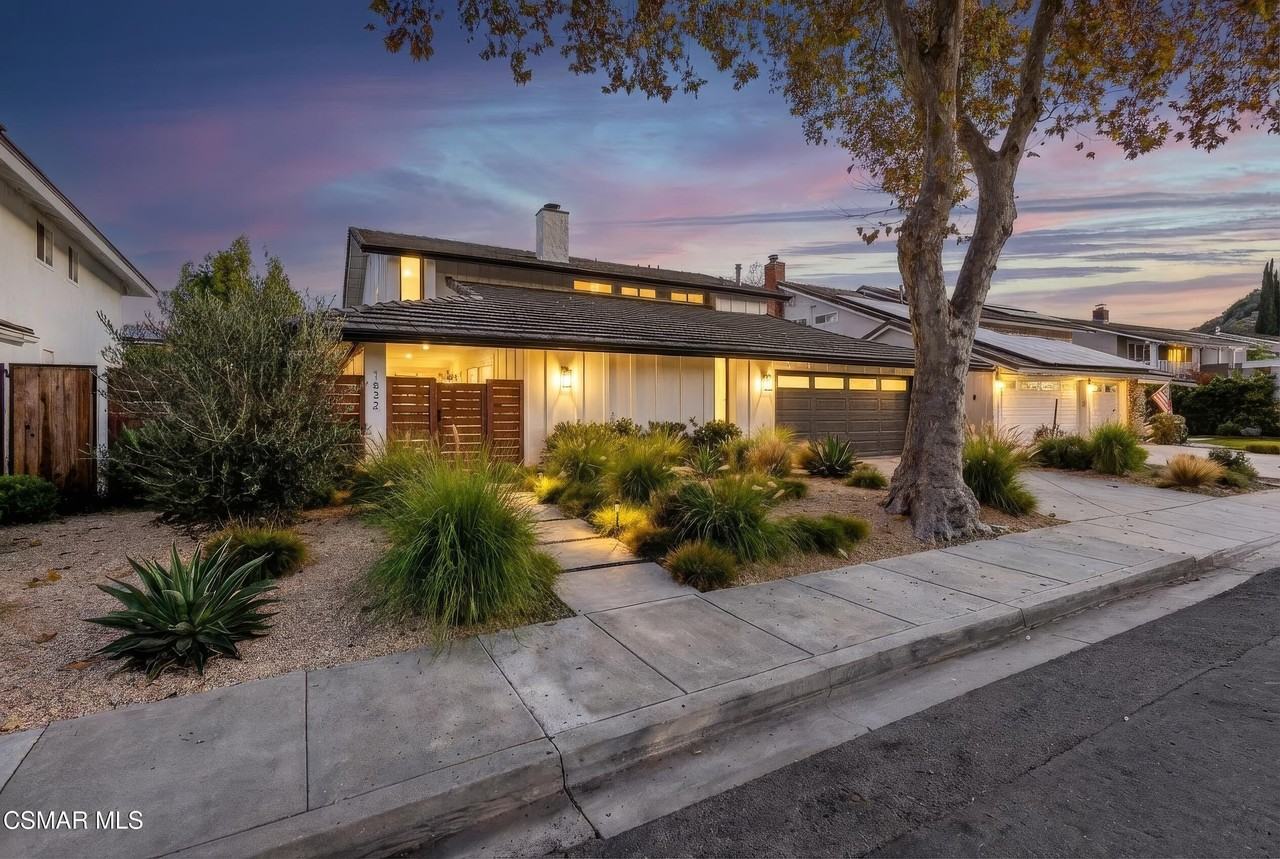 1632 Camberwell Pl - Photo 2 of 40