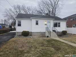 featured image of 3 Myrtle Ave