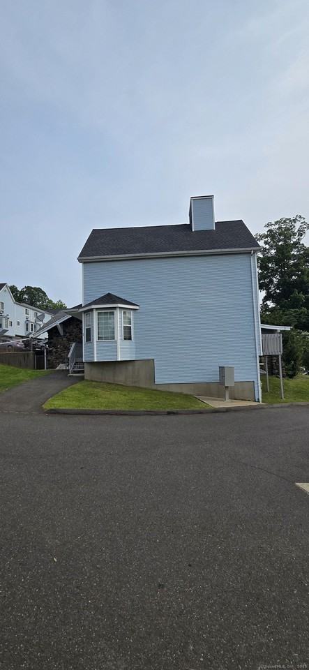 106 Wakelee Rd #1 - Photo 4 of 19