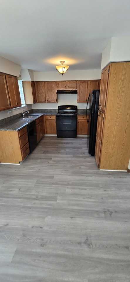 106 Wakelee Rd #1 - Photo 5 of 19