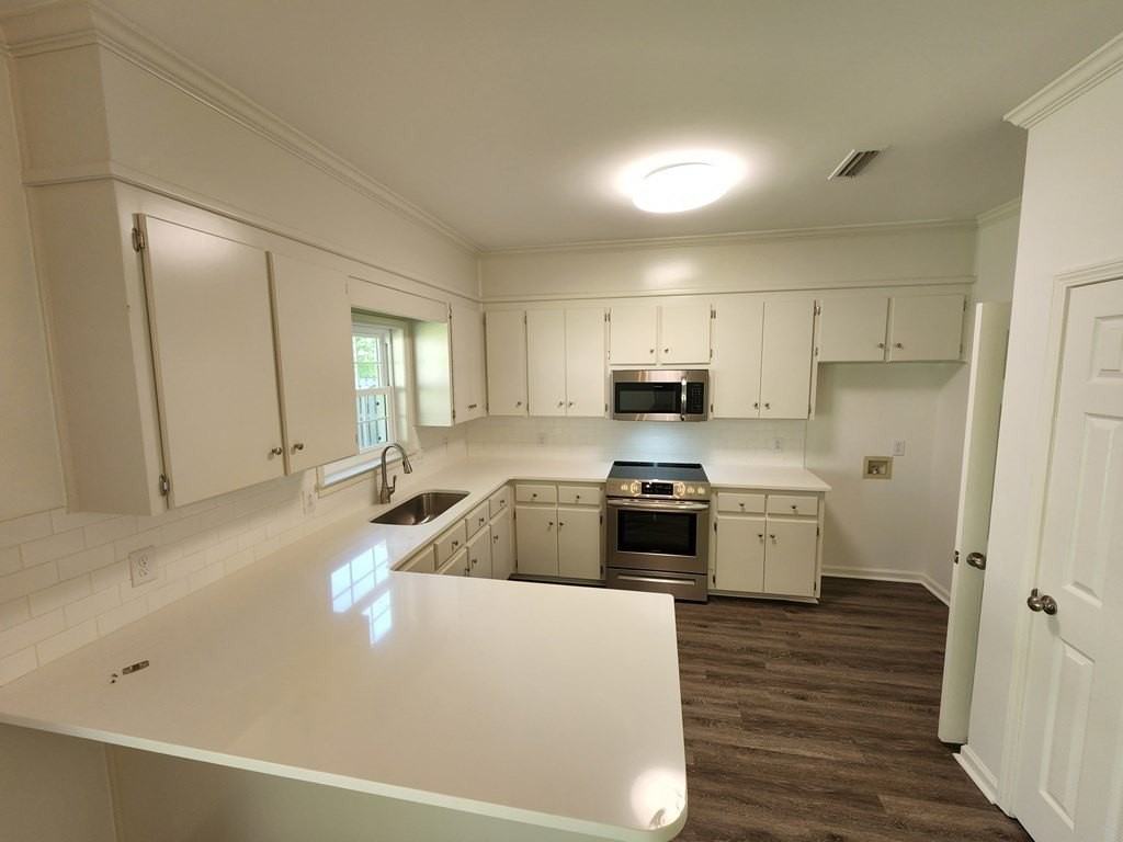 108 Muirfield Ln - Photo 4 of 8