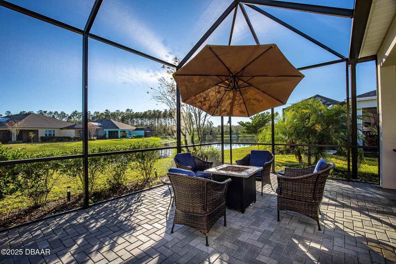 225 St Somewhere Dr - Photo 4 of 50