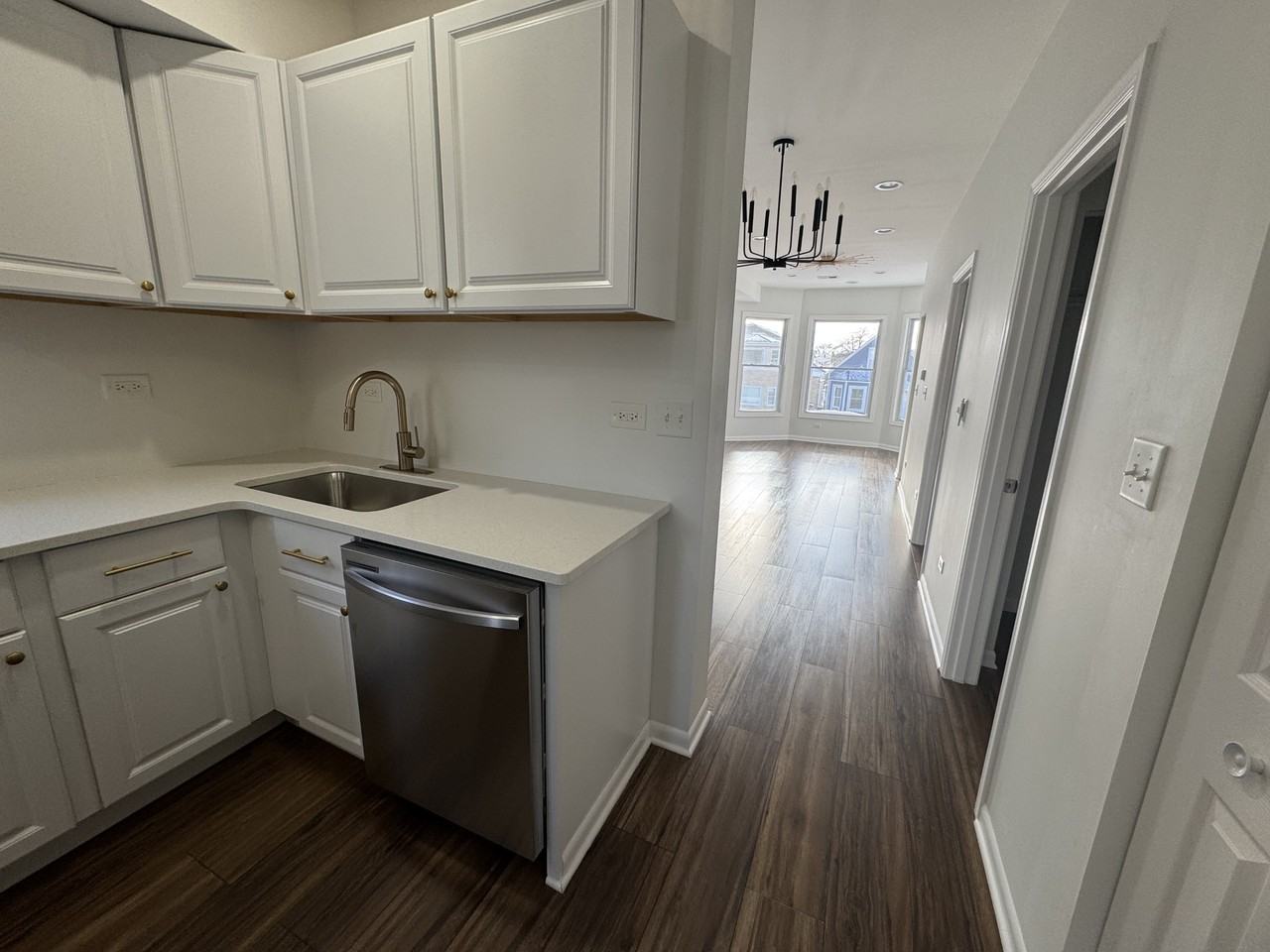 5148 West Henderson StreetUnit 2 #2 - Photo 2 of 22