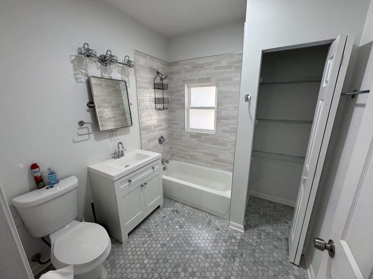 5148 West Henderson StreetUnit 2 #2 - Photo 6 of 22