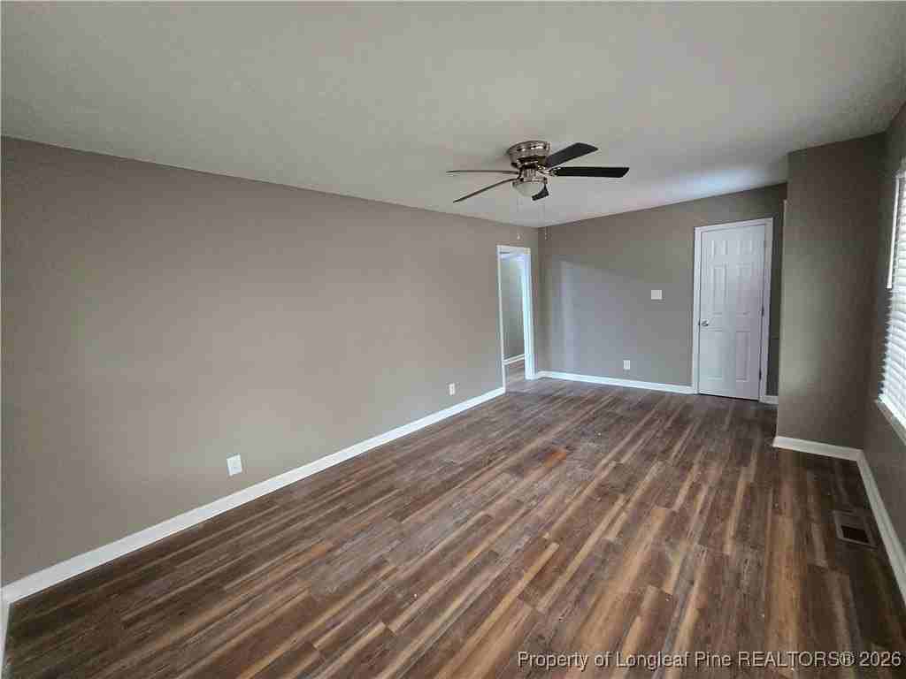 2517 Vestal Ave - Photo 6 of 32