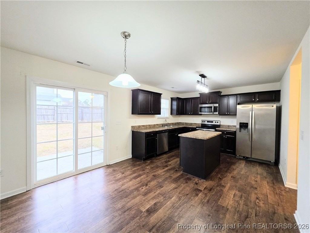 331 Botanical Ct - Photo 4 of 24