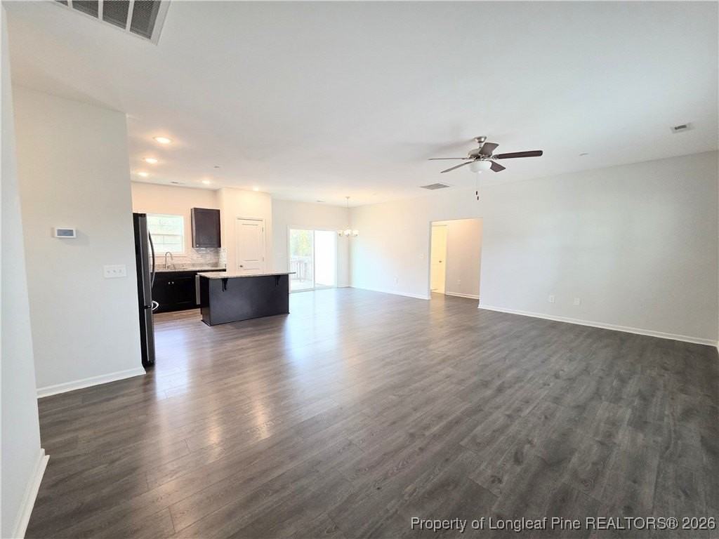 245 Southern Pl - Photo 2 of 18