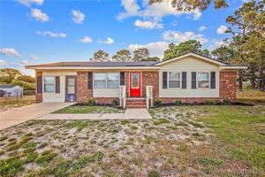 featured image of 2816 E Cramer Dr