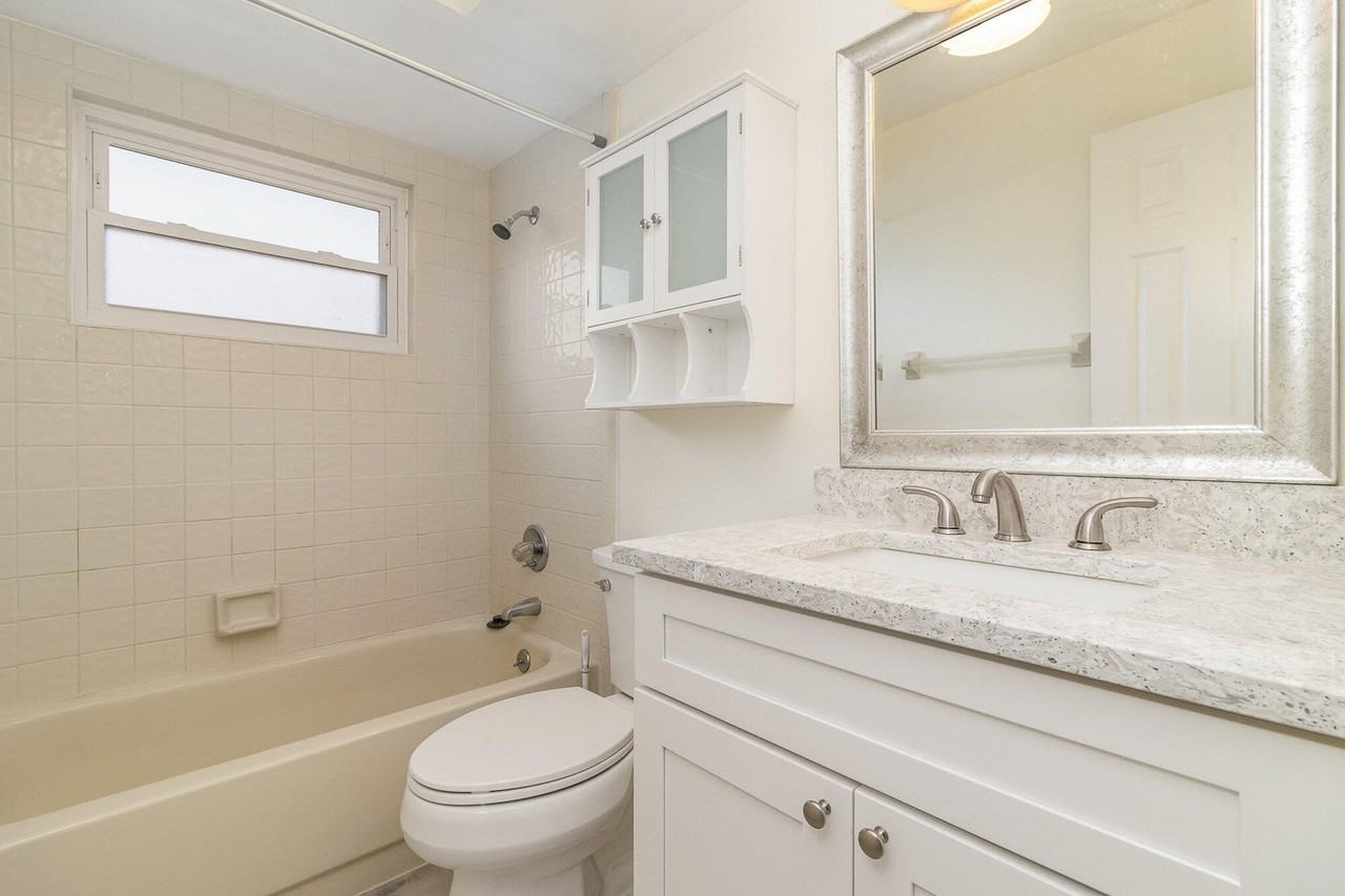 446 Timberlake Dr #1 - Photo 3 of 9