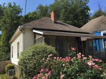 1075 Manigault St Se - Photo 1 of 1