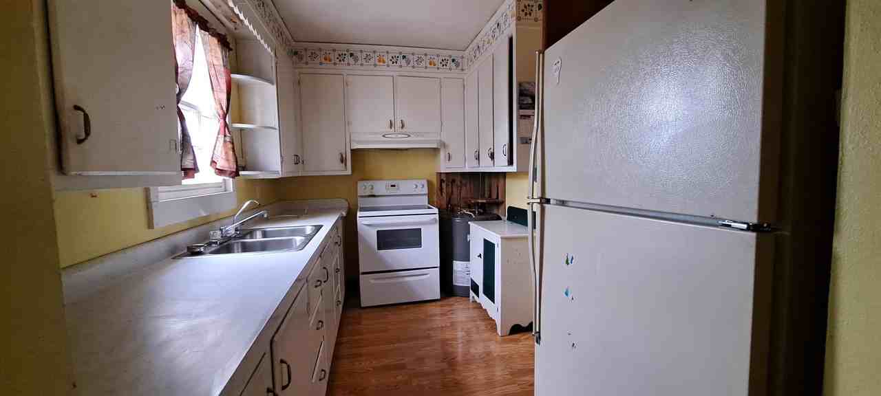 205 Milner St Ne #1 - Photo 5 of 9