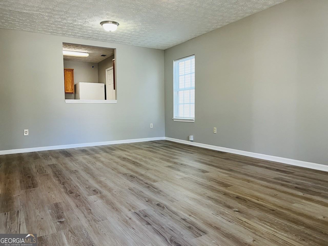 105 Granite St Apt B #B - Photo 3 of 28