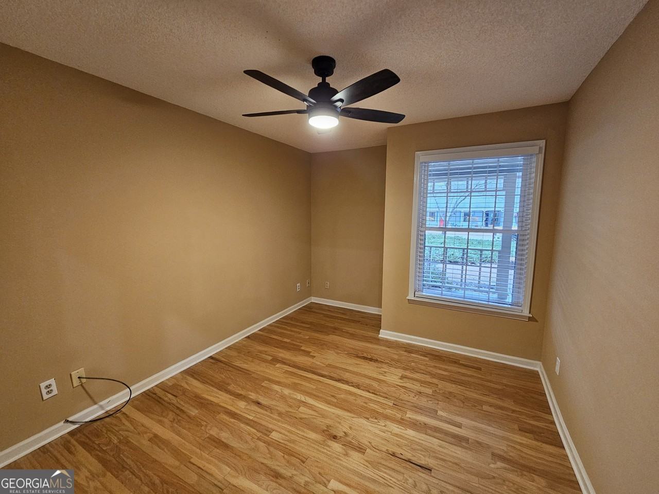 108 Glendale Dr - Photo 6 of 23