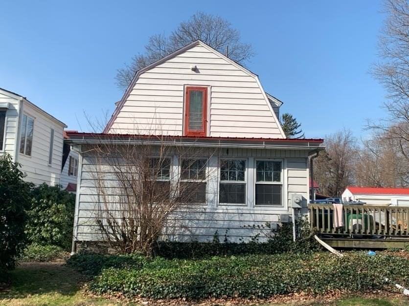 8424 E Lake Rd - Photo 3 of 10