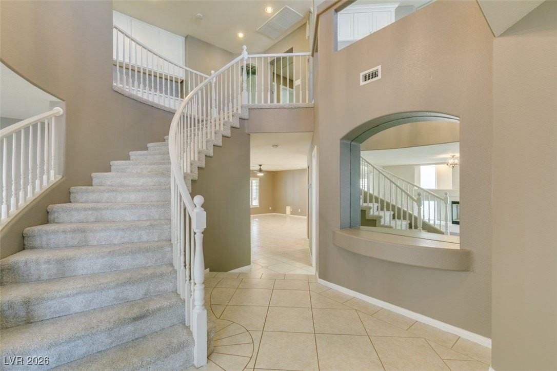 685 Lynmar Ct - Photo 2 of 50