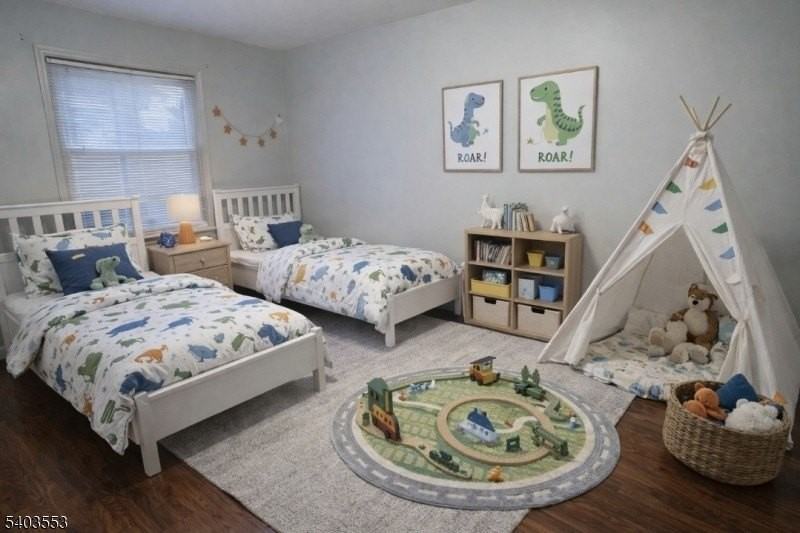 1025 Lafayette St - Photo 5 of 9