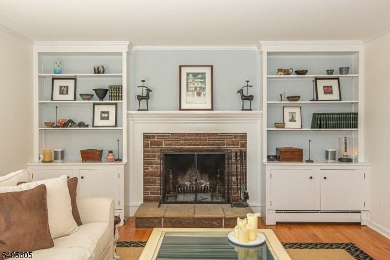 237 Morris Ave - Photo 5 of 37