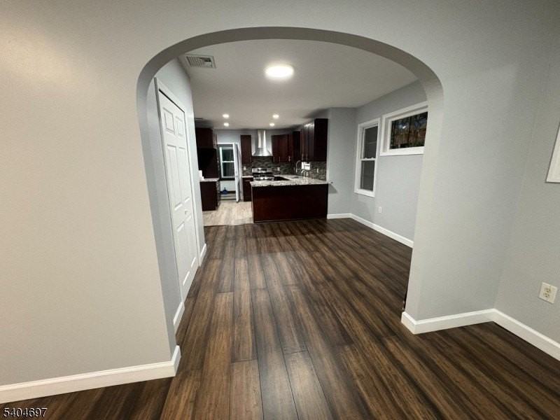 173 Lincoln Ave #2 - Photo 2 of 11