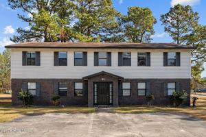 featured image of 100 Ravenwood Dr Apt C #C