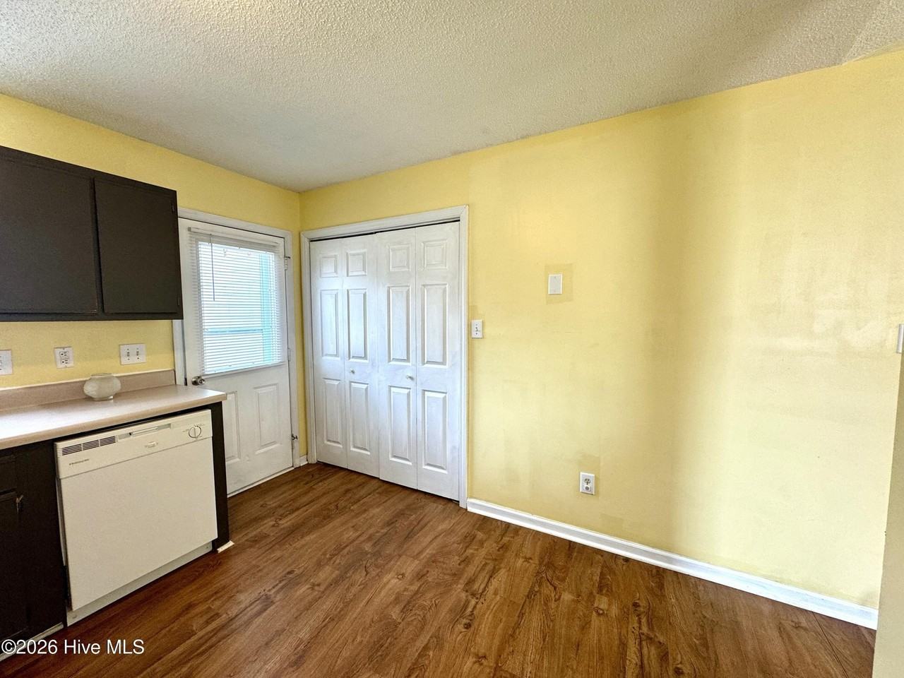 1133 Pueblo Dr - Photo 6 of 12