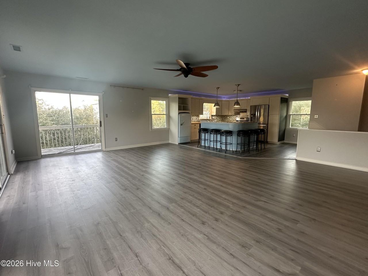 7301 Sound Dr Unit East #EAST - Photo 5 of 22