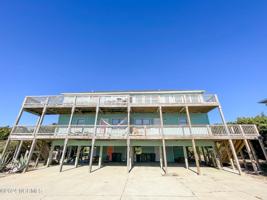 featured image of 1404 Ocean Dr