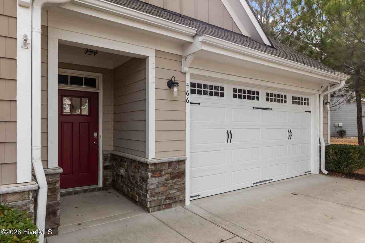 466 Kerr Lake Rd - Photo 3 of 40