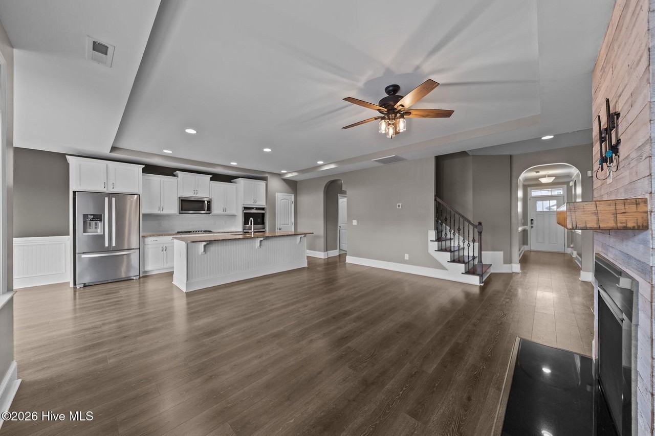 466 Kerr Lake Rd - Photo 6 of 40